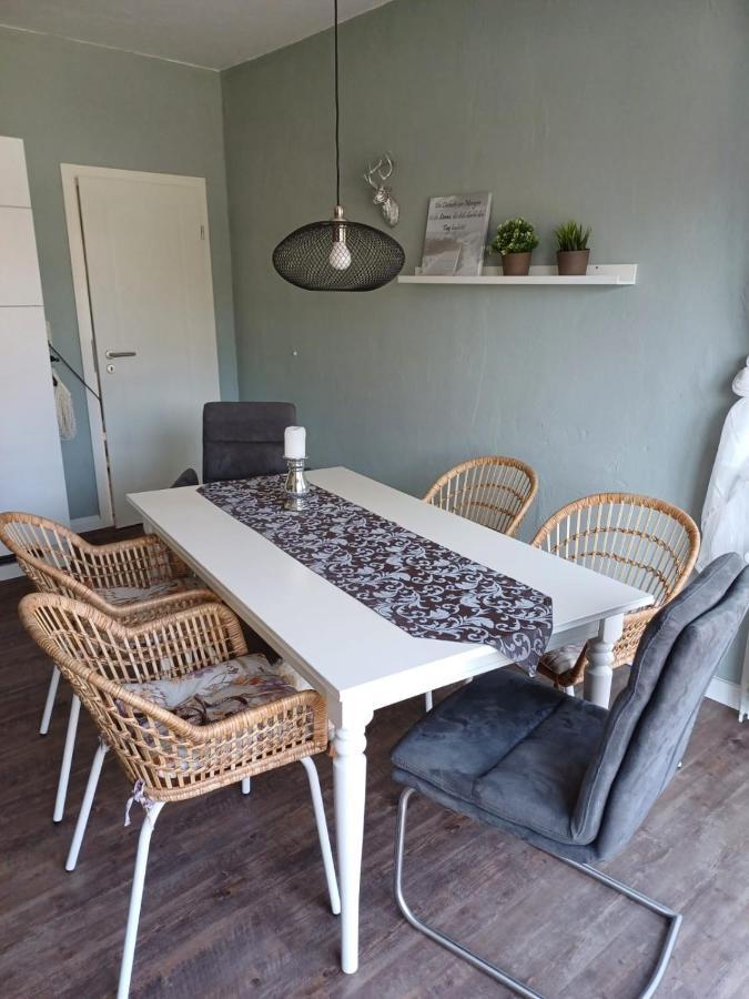 Lotta'S Ferienhaeuschen Lägenhet Emden Exteriör bild